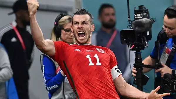 Első döntetlen: Egyesült Államok–Wales 