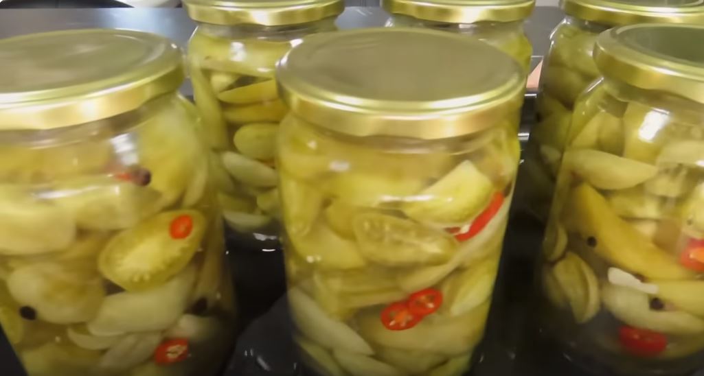 étel zöld paradicsom savanyú