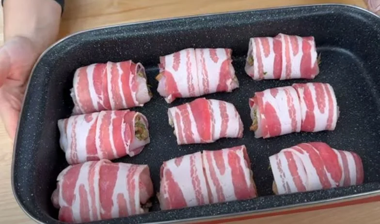 bacon tekercs
