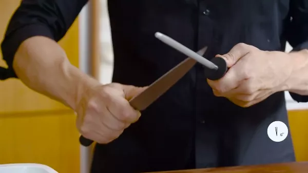 Késélezés 🔪 egyszerűen otthon gyorsan és egyszerűen! 3 kés élezési technika ⚔
