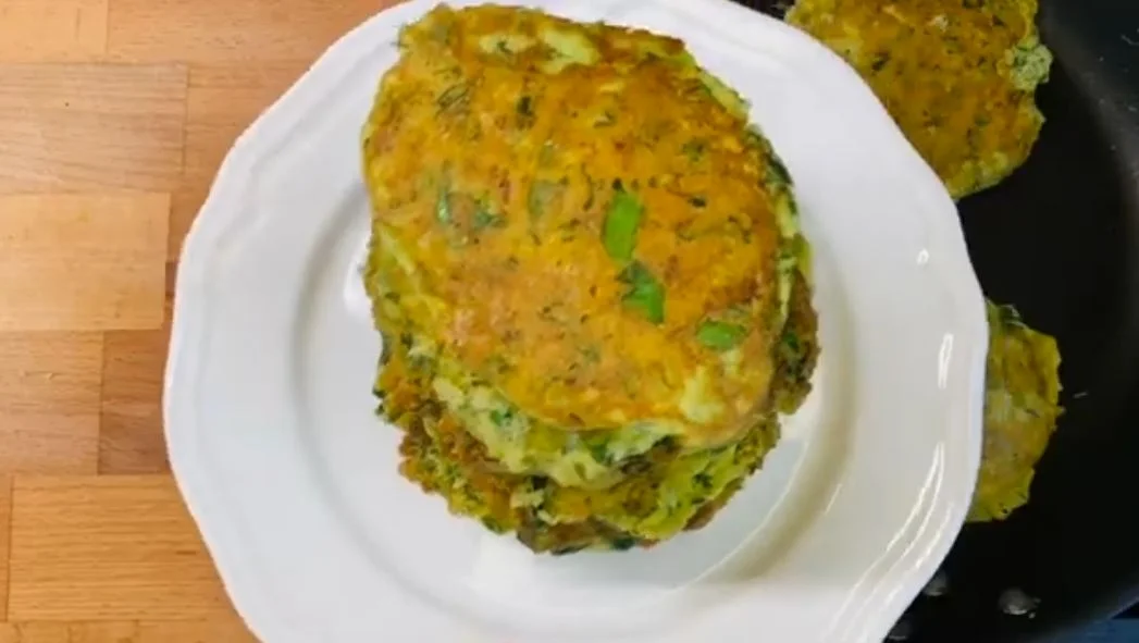 cukkini feta lepény fánk